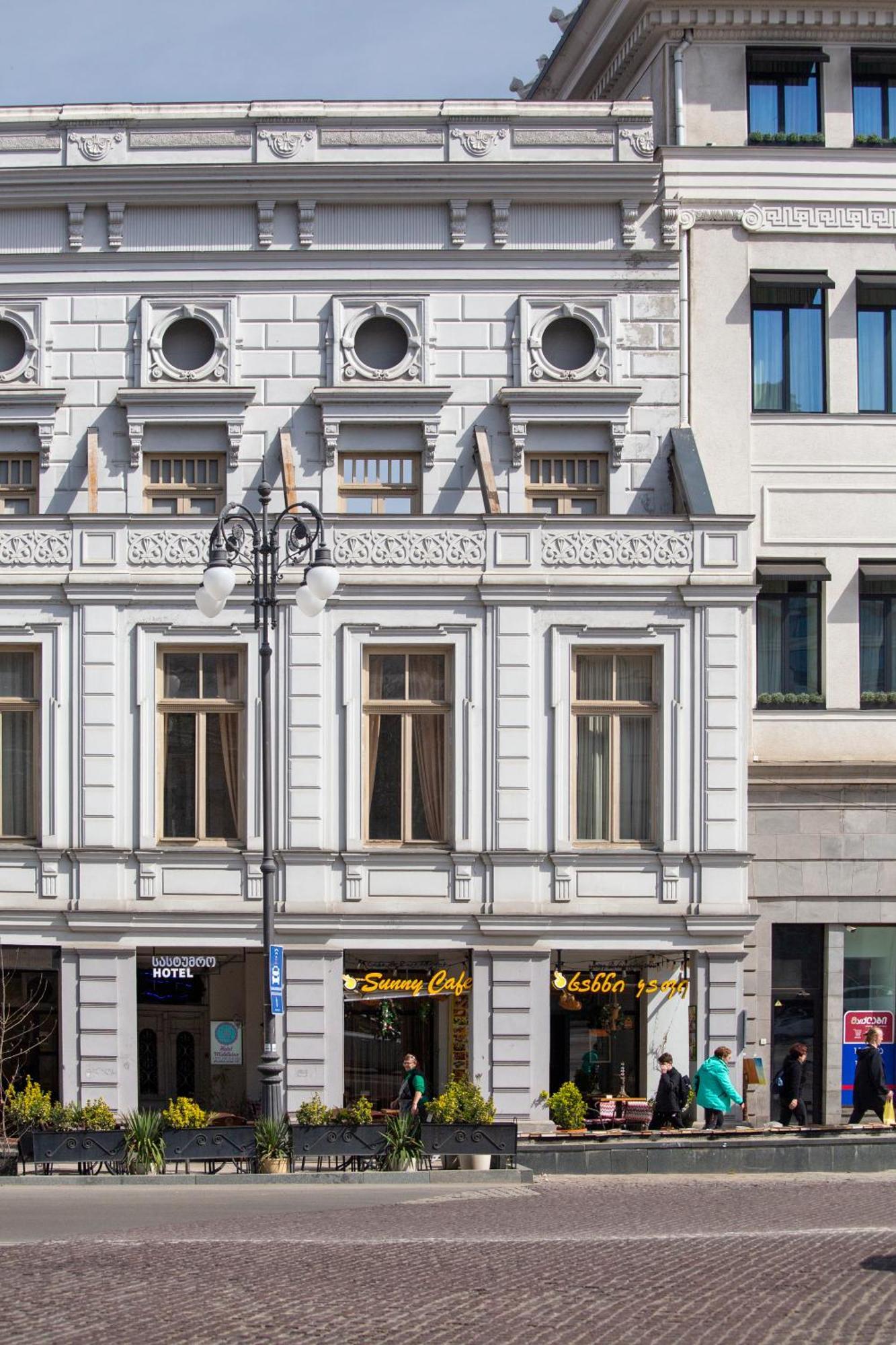 Hotel Middleton Tbilisi Eksteriør billede