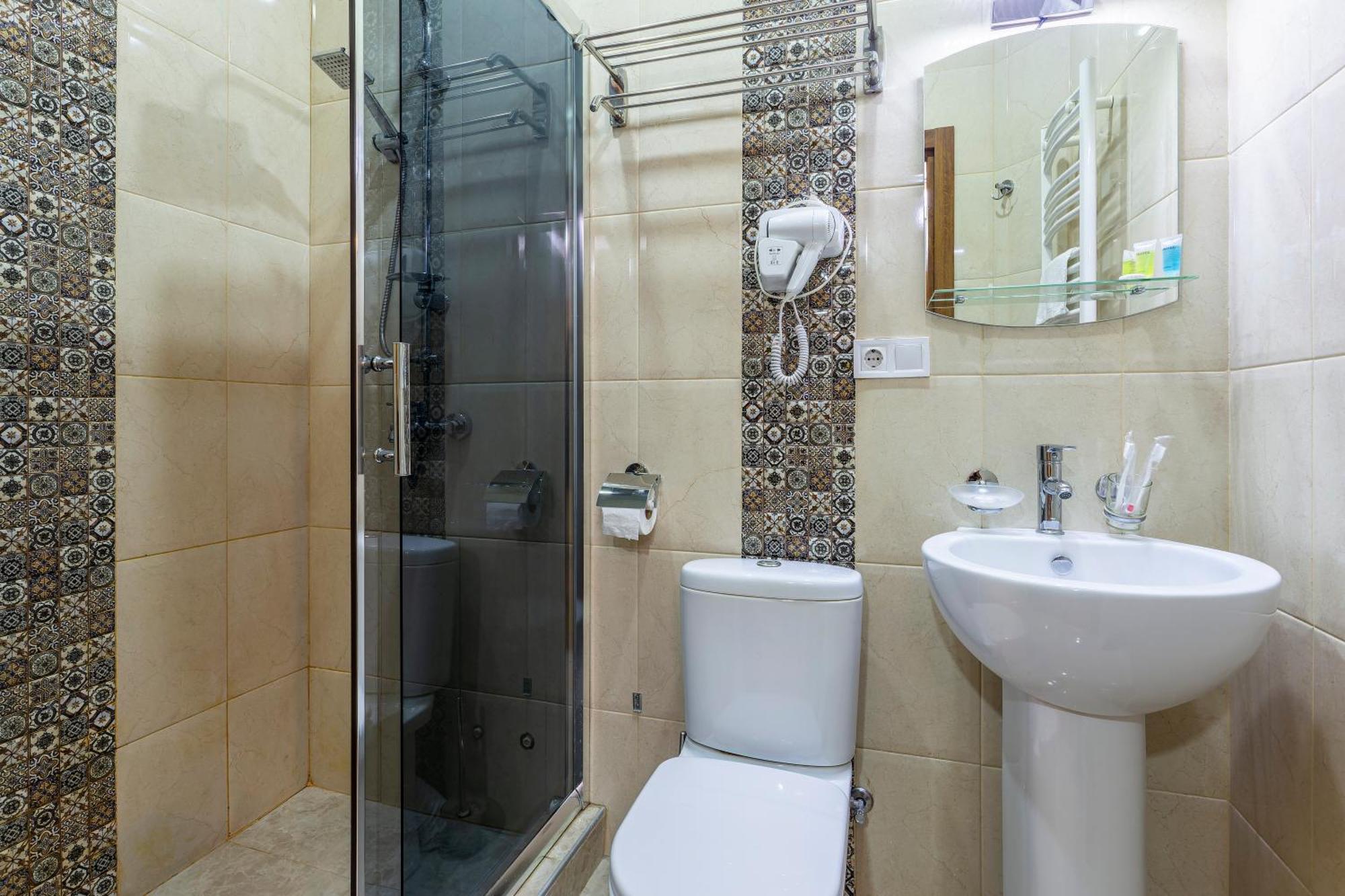 Hotel Middleton Tbilisi Eksteriør billede