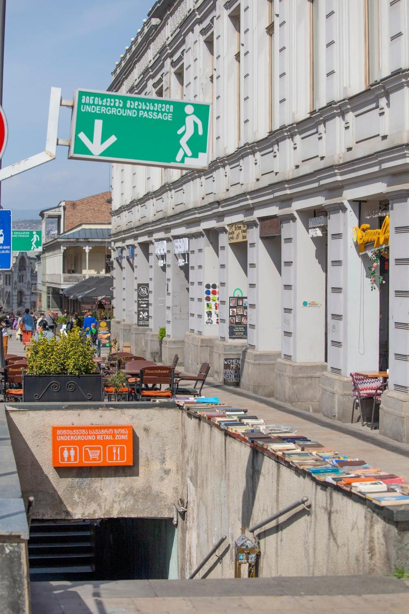 Hotel Middleton Tbilisi Eksteriør billede