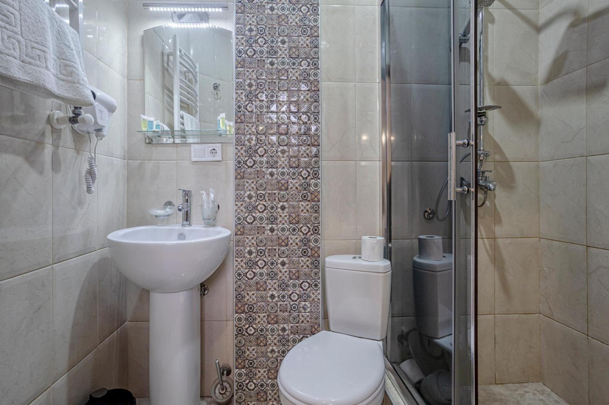 Hotel Middleton Tbilisi Eksteriør billede